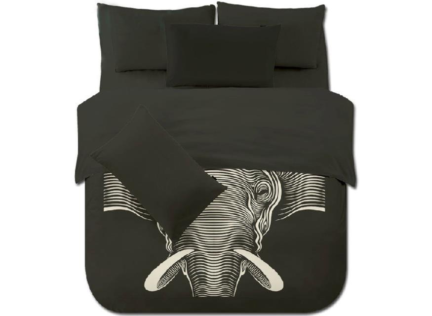 One Big Elephant With Black Background 4-Piece Polyester Duvet Cover Sets